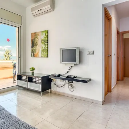 In With Waterfront Views * Ρόζες